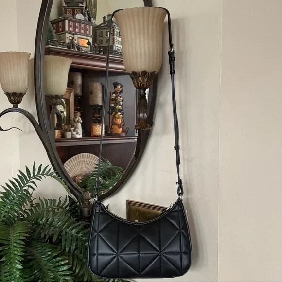 Brand New DKNY Black Lizzy Top Zip Crossbody Bag Chain Quilted Stitch Purse - Picture 9 of 15
